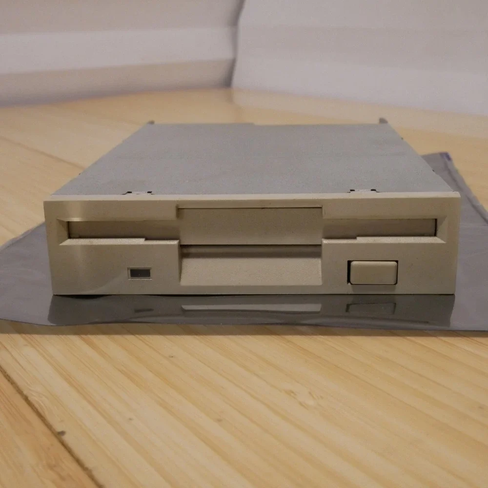 TEAC 3.5 inch Internal Floppy Disk Drive‎ Model FD-235HF Tested & Working - 19